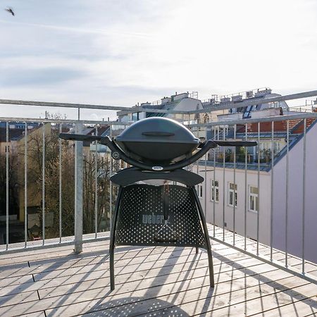 Symphony Apartments 38 - Modern Loft With Terrace And Grill In Central Location Вена Экстерьер фото