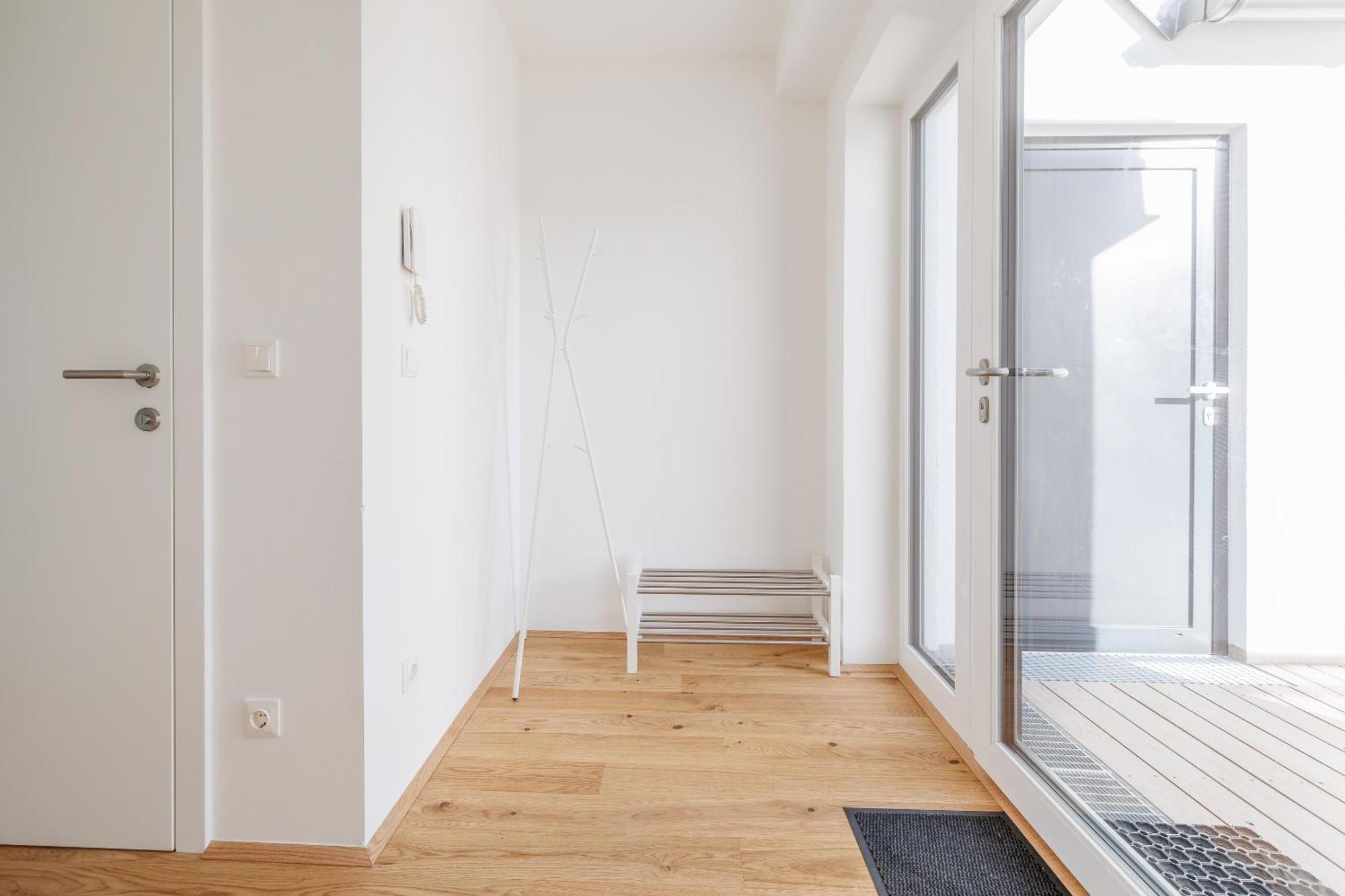 Symphony Apartments 38 - Modern Loft With Terrace And Grill In Central Location Вена Экстерьер фото