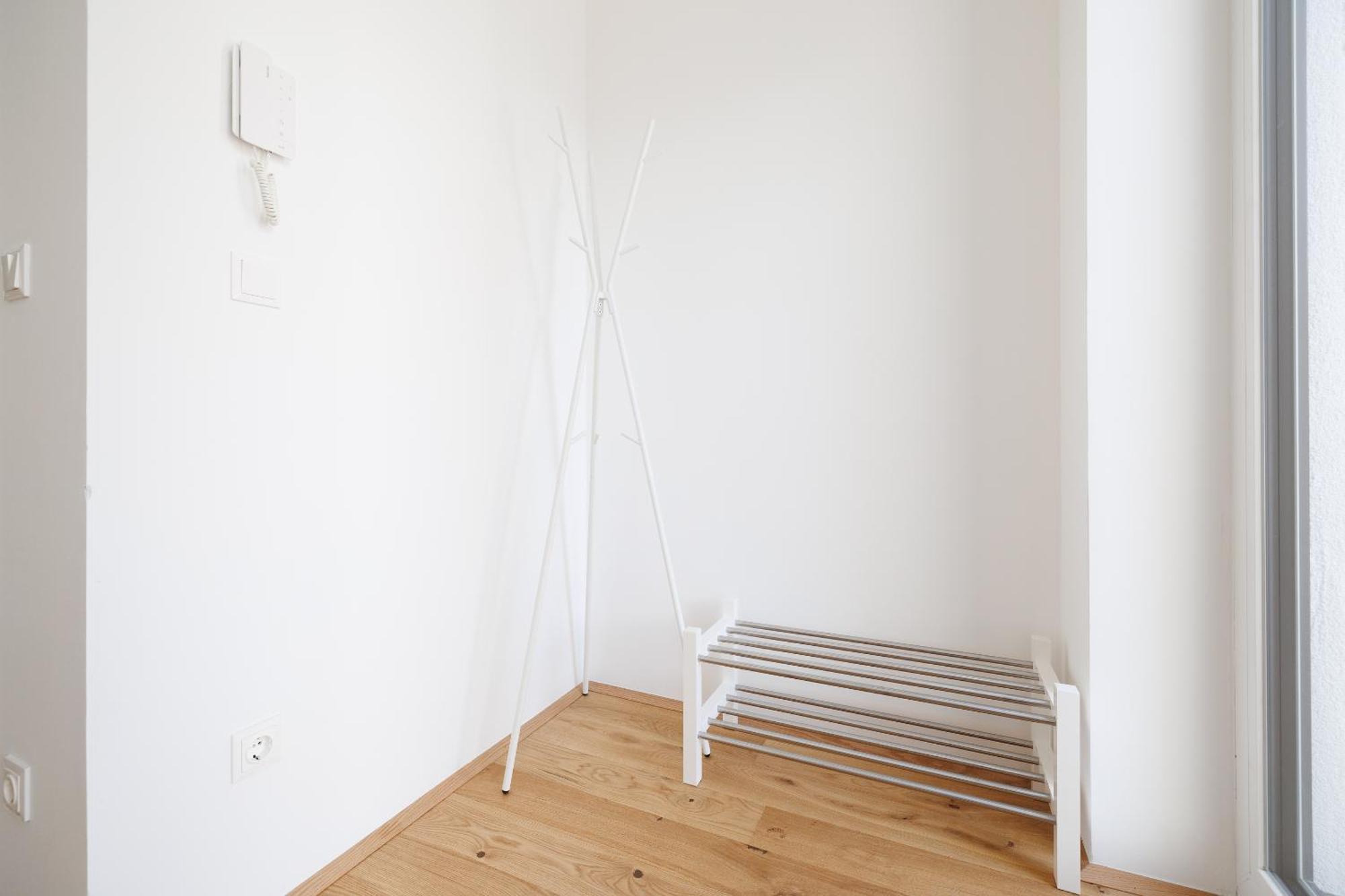 Symphony Apartments 38 - Modern Loft With Terrace And Grill In Central Location Вена Экстерьер фото